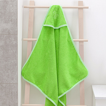 Детское полотенце-уголок для купания, 75*75 см., цвет зеленый. - фото