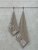 Набор махровых полотенец Dina Me из 2-х шт. (50*90 и 70*140 см.), цвет - Ореховый (QD-0485), плотность 550 гр. - фото