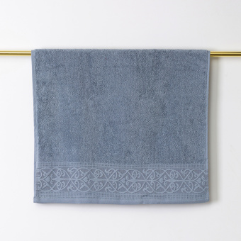 Махровое полотенце Abu Dabi 50*90 см., цвет - серо-голубой (0451), плотность 550 гр., 2-я нить. - фото